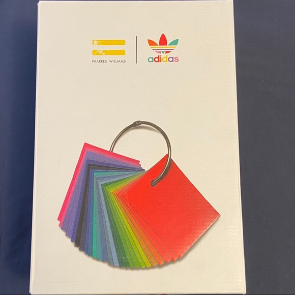 Adidas Pharrell Williams Superstar sneakers - Picture 7 of 8